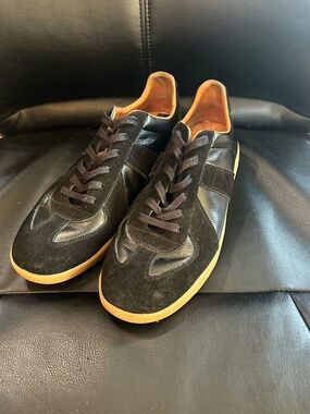Mens, sz 9.5, Beckett Simonon, Black and Tan Shoes